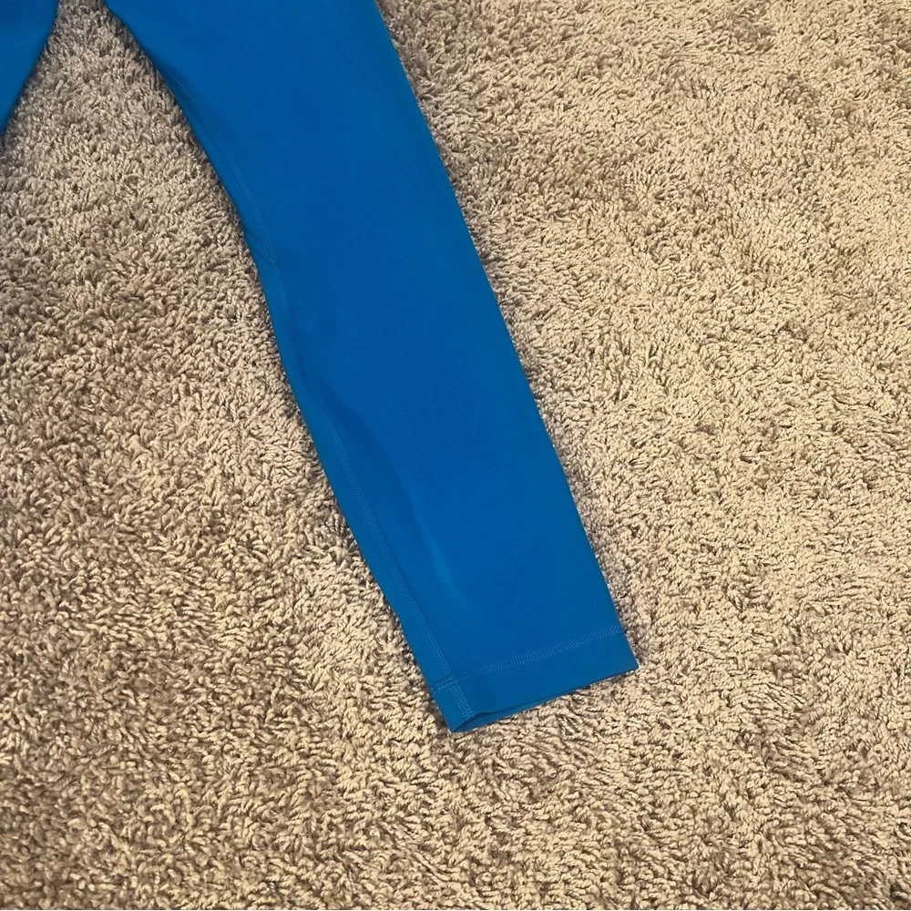 {Lululemon} Align High-Rise Pant 25 inches Poolside - Picture 7 of 11